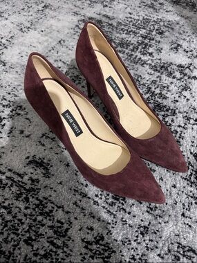 Nine West Burgundy Pointed-Toe Suede Heels